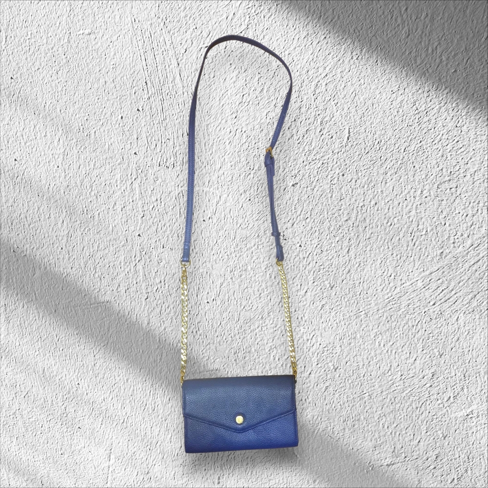 Stella & Max Women's Leather Crossbody Smartphone Wallet W/ Gold Chain Blue Bag